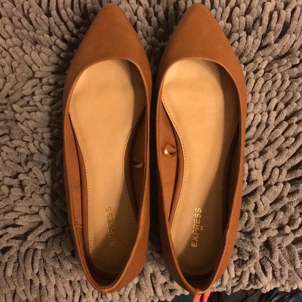 Express flats- brand new without tags